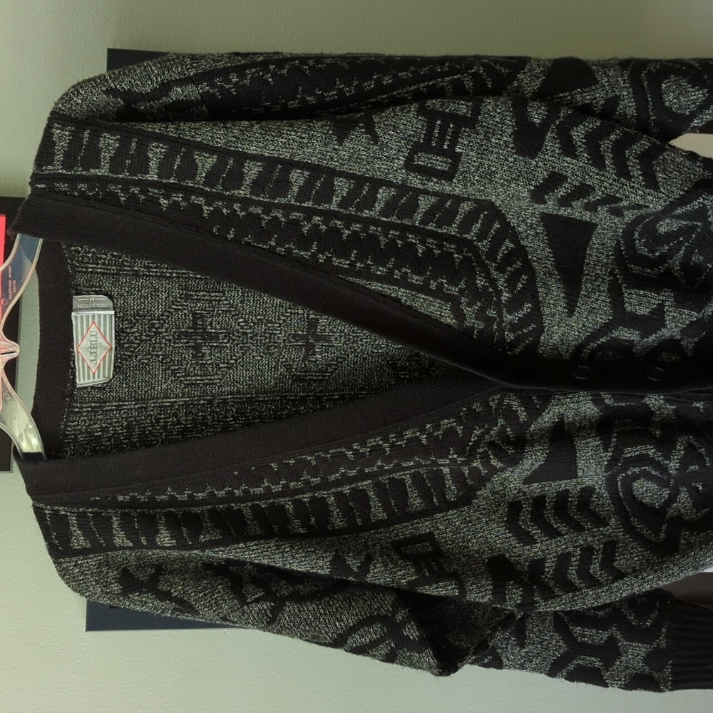 VTG 80s/90s cardigan. Size Medium, 💯 cotton. - Picture 2 of 4